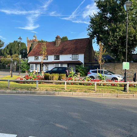 Harmondsworth Hall Екстер'єр фото