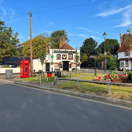 Harmondsworth Hall Екстер'єр фото